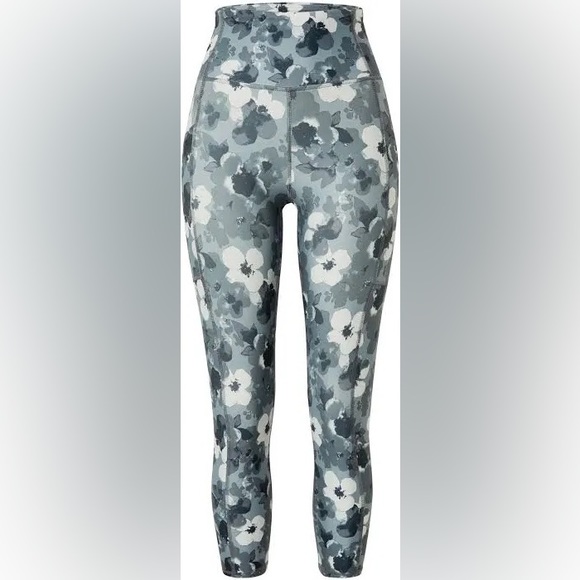 Elsa High Waisted Capri Pants - Picture 1 of 2